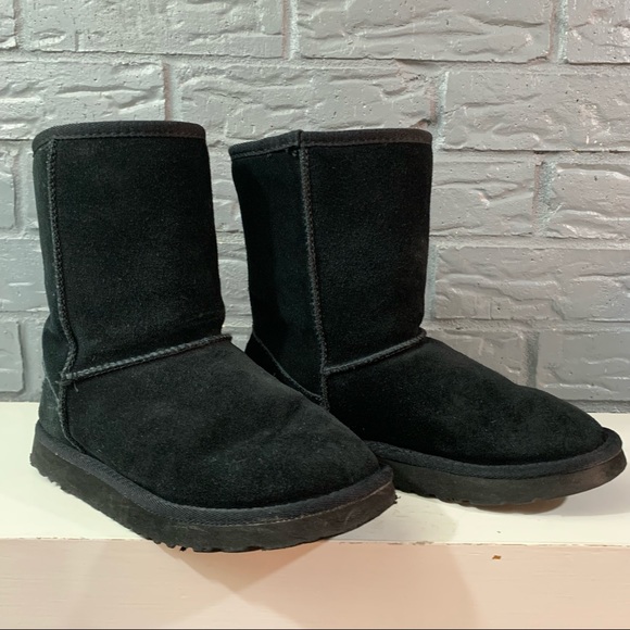 UGG Shoes - UGG Australia Classic Short Booties